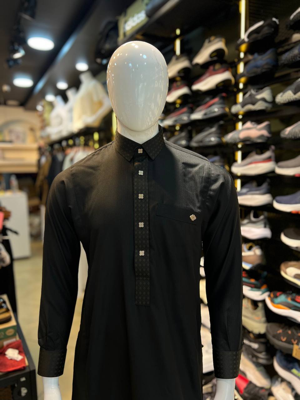 QAMIS AL NOOR BLACK